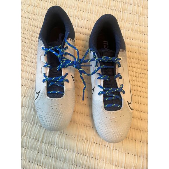 Nike Hyperdiamond 4 Pro Metal Softball Cleats  NEW - Picture 2 of 5